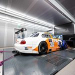 V8 STAR mit frei programmierbarem MoTeC M48 Motorsteuergerät auf dem Allrad-Scheitelrollen-Prüfstand der Herrmann Motorenentwicklung GmbH